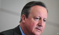 بعد أن تمّ خداعه..  مكالمة فيديو مع كاميرون عن أوكرانيا